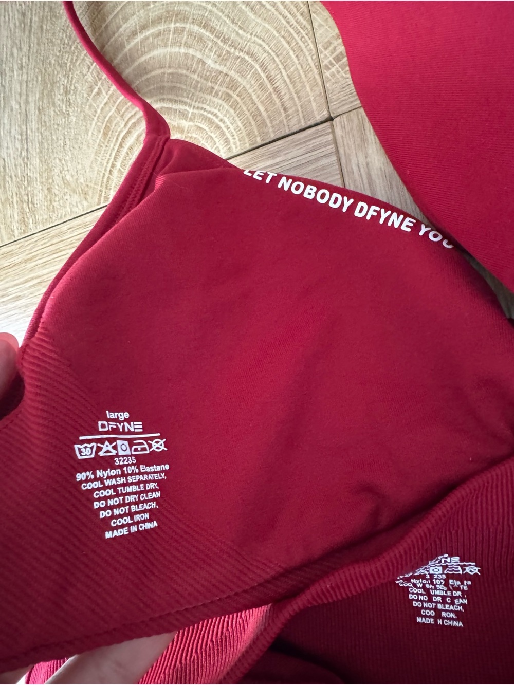 DFYNE crimson set size L - Picture 3 of 3